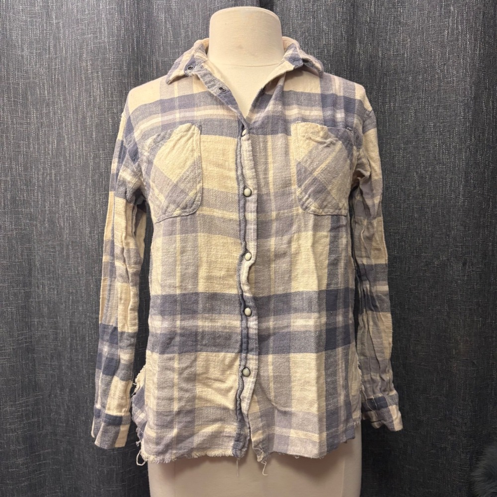 RSQ Plaid Flannel Shirt Blue Cream Distressed Raw Hem Snap Button (Women's XXS)